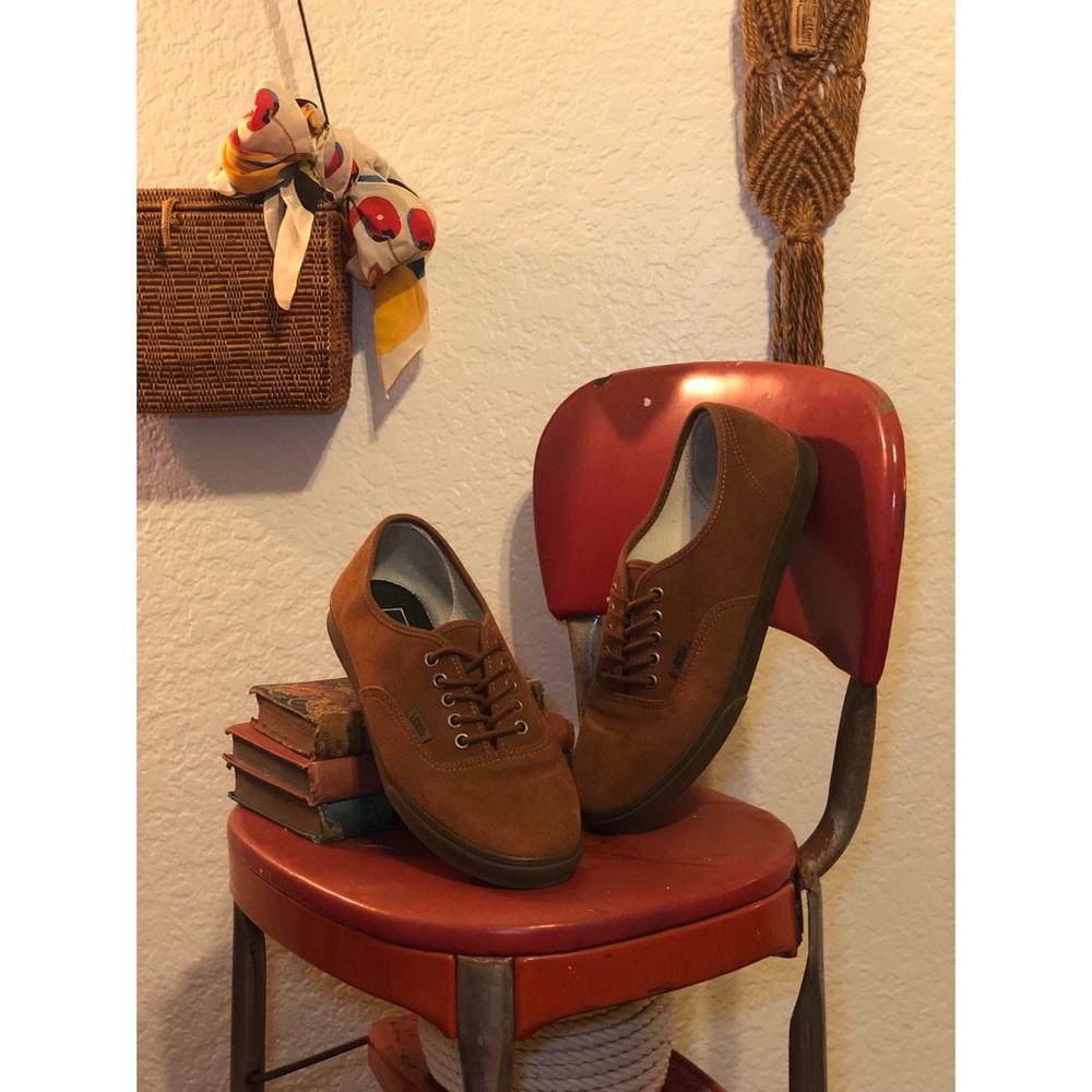 Womens Tan Suede Vans